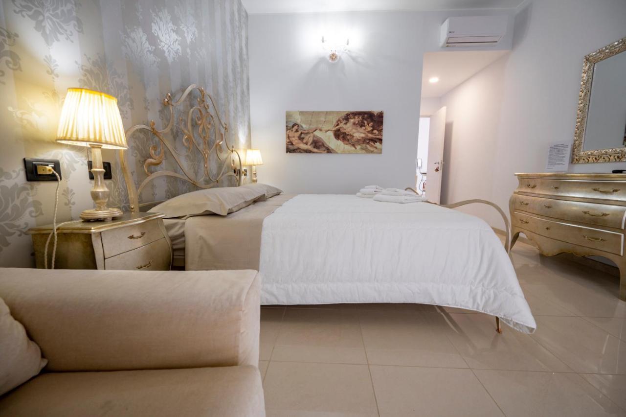 Villa Floyd Charming Rooms B&B ปาคีโน ภายนอก รูปภาพ