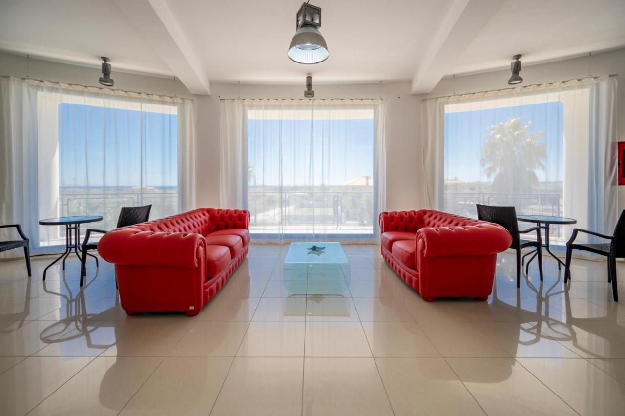 Villa Floyd Charming Rooms B&B ปาคีโน ภายนอก รูปภาพ