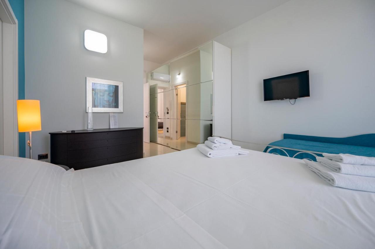Villa Floyd Charming Rooms B&B ปาคีโน ภายนอก รูปภาพ